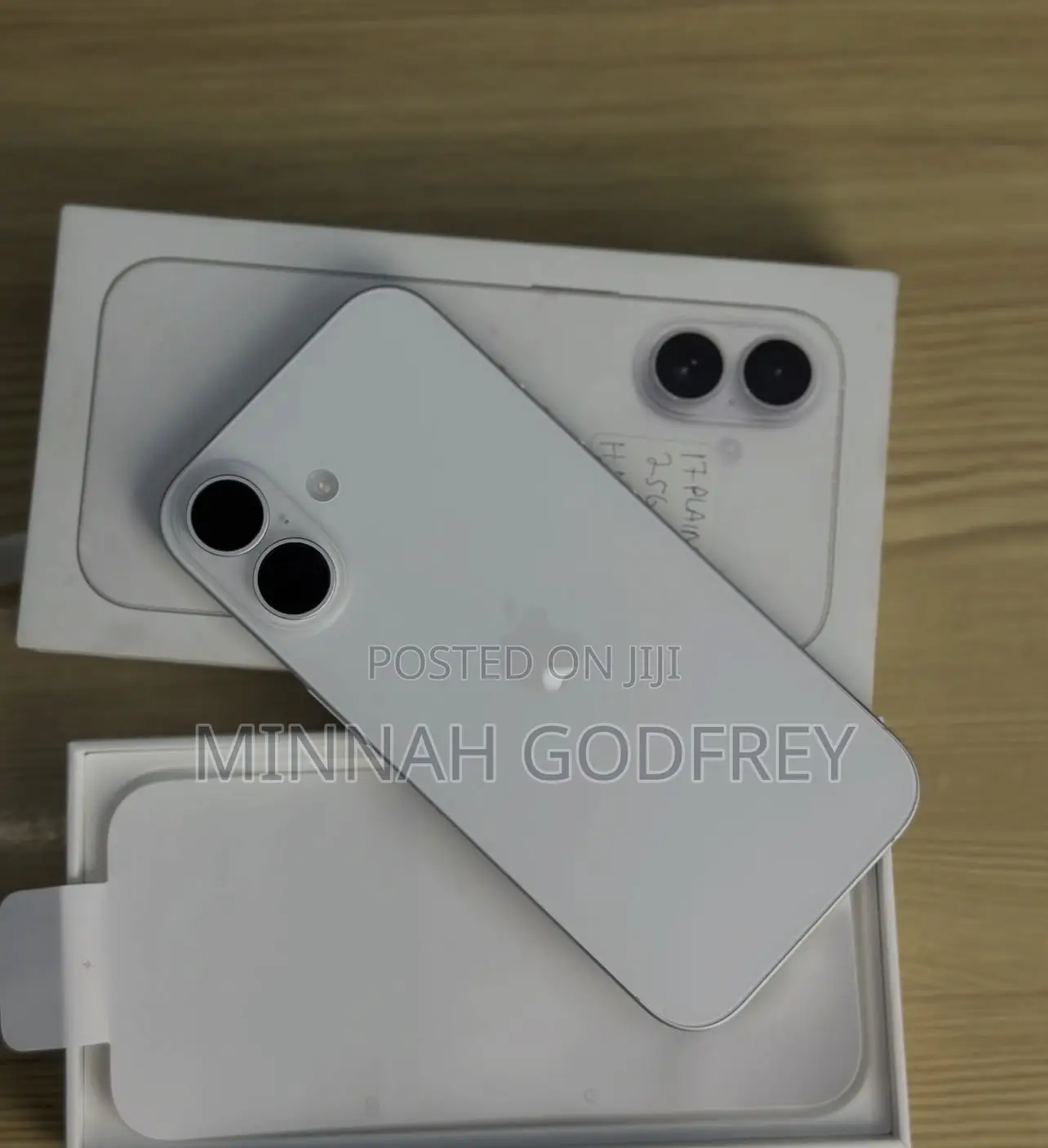 New Apple iPhone 17 256 GB White