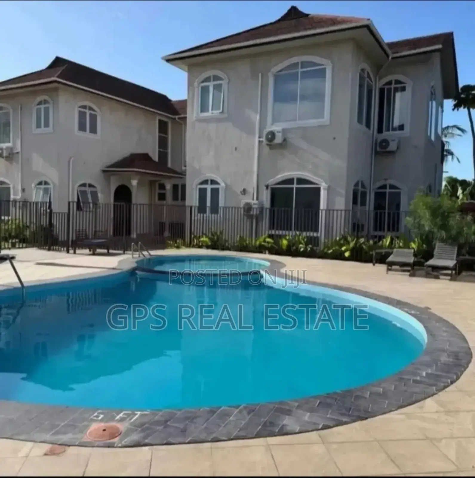 4bdrm Villa in Osterbay, Kinondoni for sale