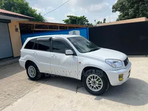Toyota RAV4 1.8 2004 White