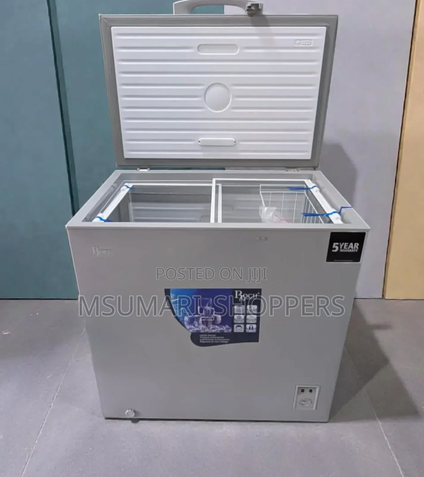 Freezer Ya Lita 200 ( Nzuri Kwa Biashara )