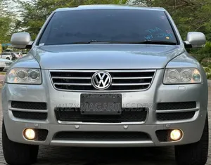 Volkswagen Touareg 2007 Silver