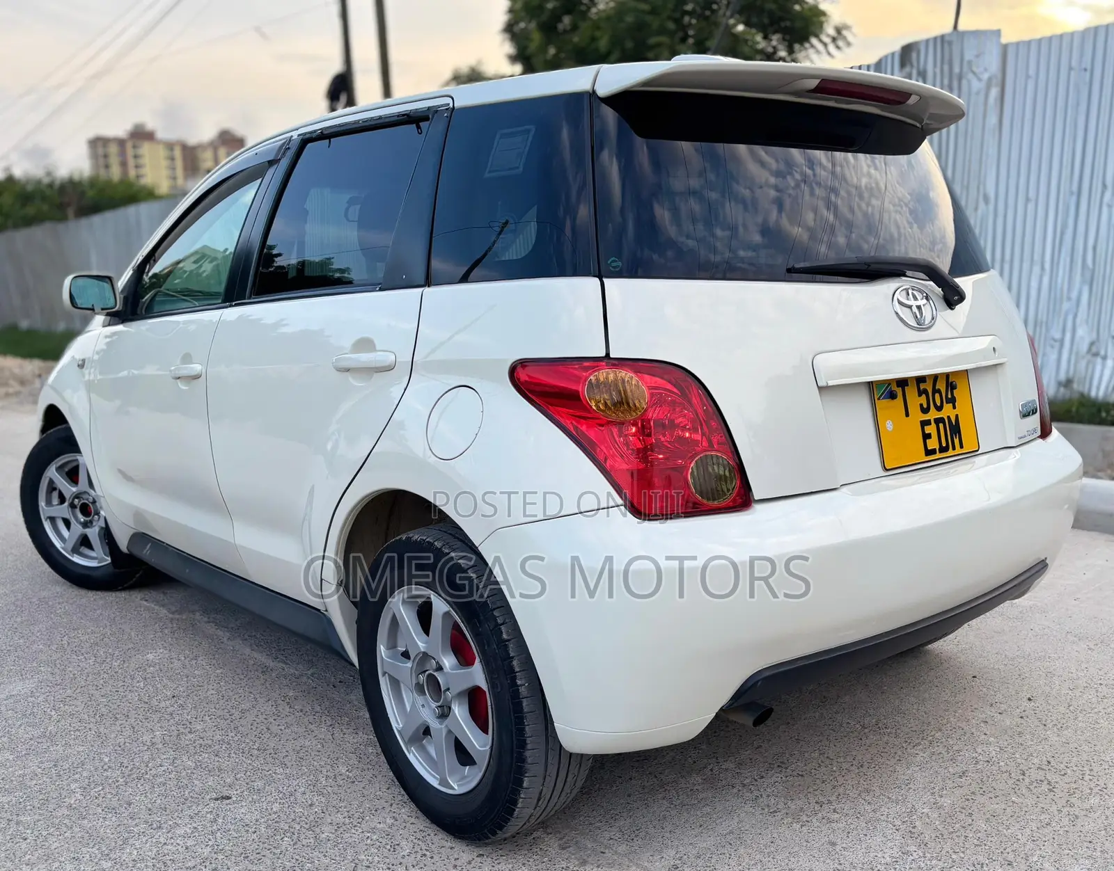 Toyota IST 2003 Pearl