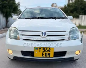 Toyota IST 2003 Pearl