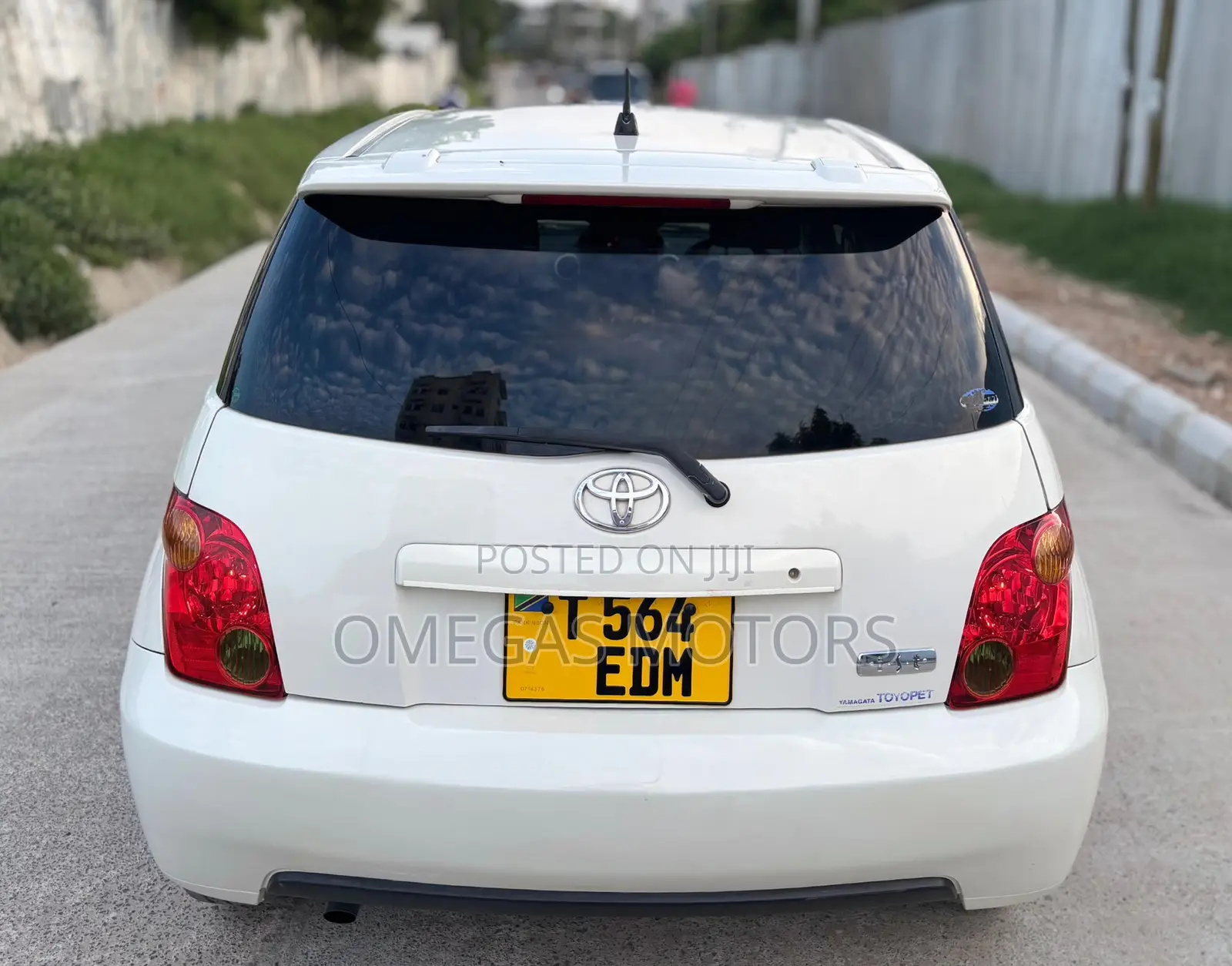 Toyota IST 2003 Pearl