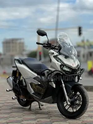 Honda 2025 White