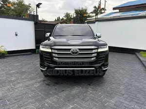 Toyota Land Cruiser 2023 Black