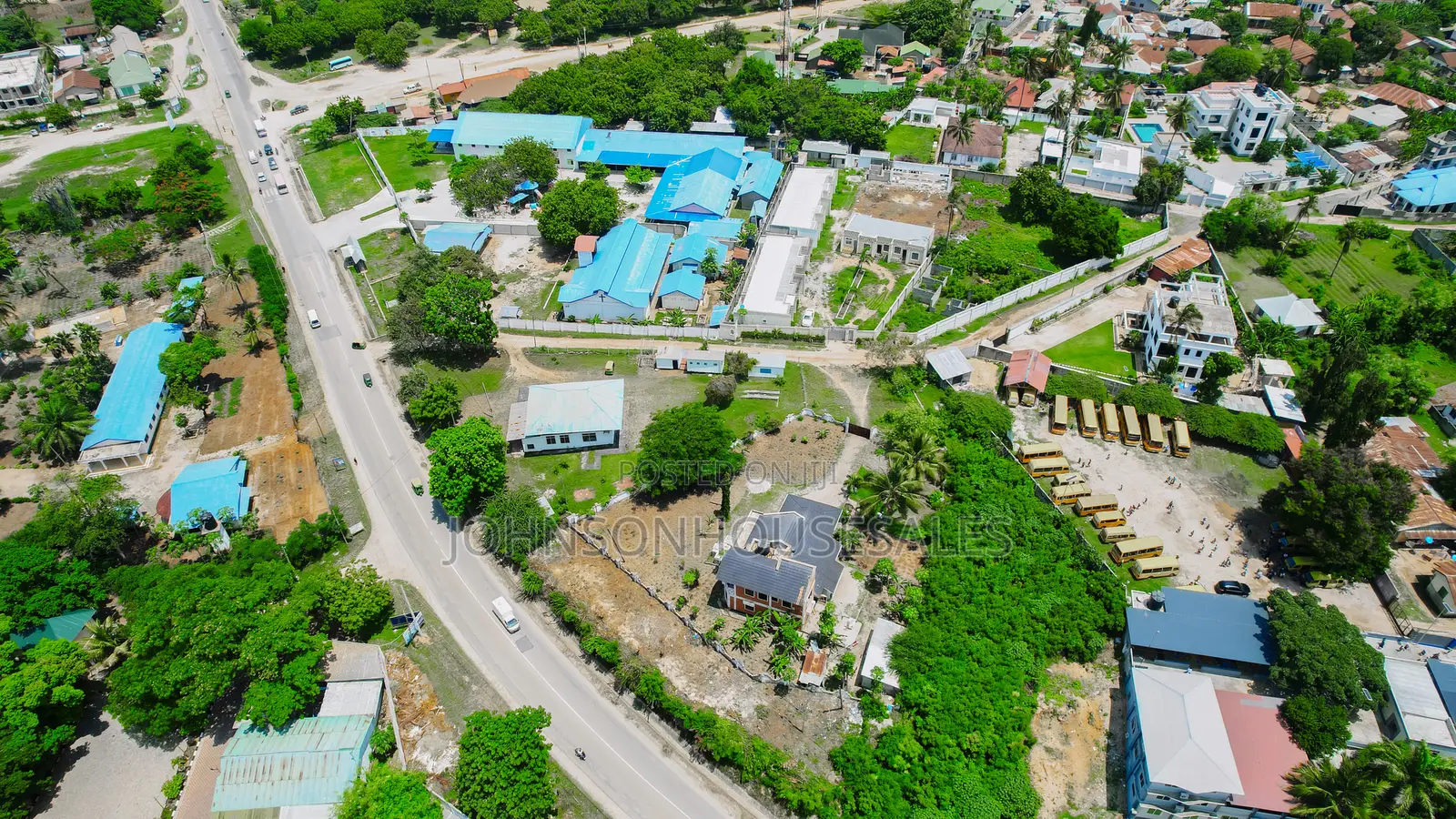 9bdrm House in Kigamboni Plots for sale