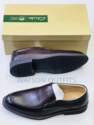 Clarks England Origin Brand New Men's Leather Shoes Classically Royal