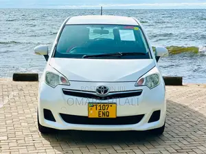Toyota Ractis 2011 White