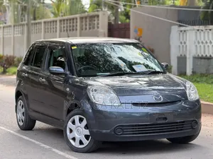Mazda Verisa 2008 Gray