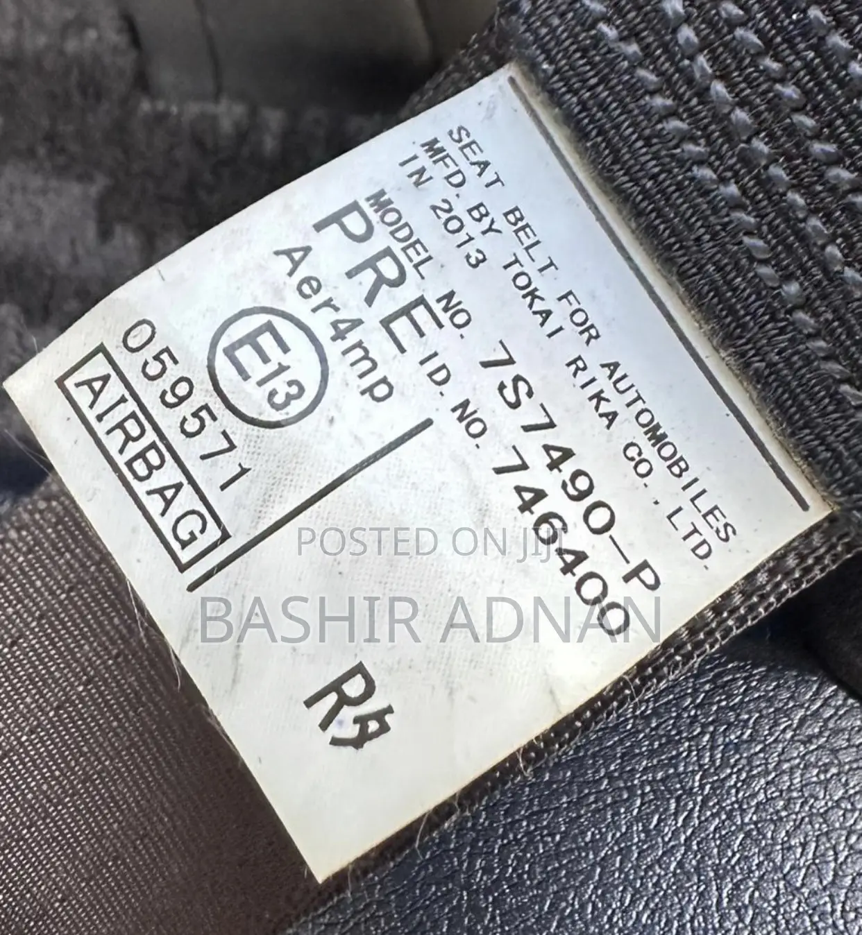 Toyota Noah 2.0 143hp FWD (7 Seater) 2013 Gray