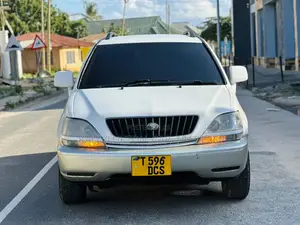 Toyota Harrier 2007 White