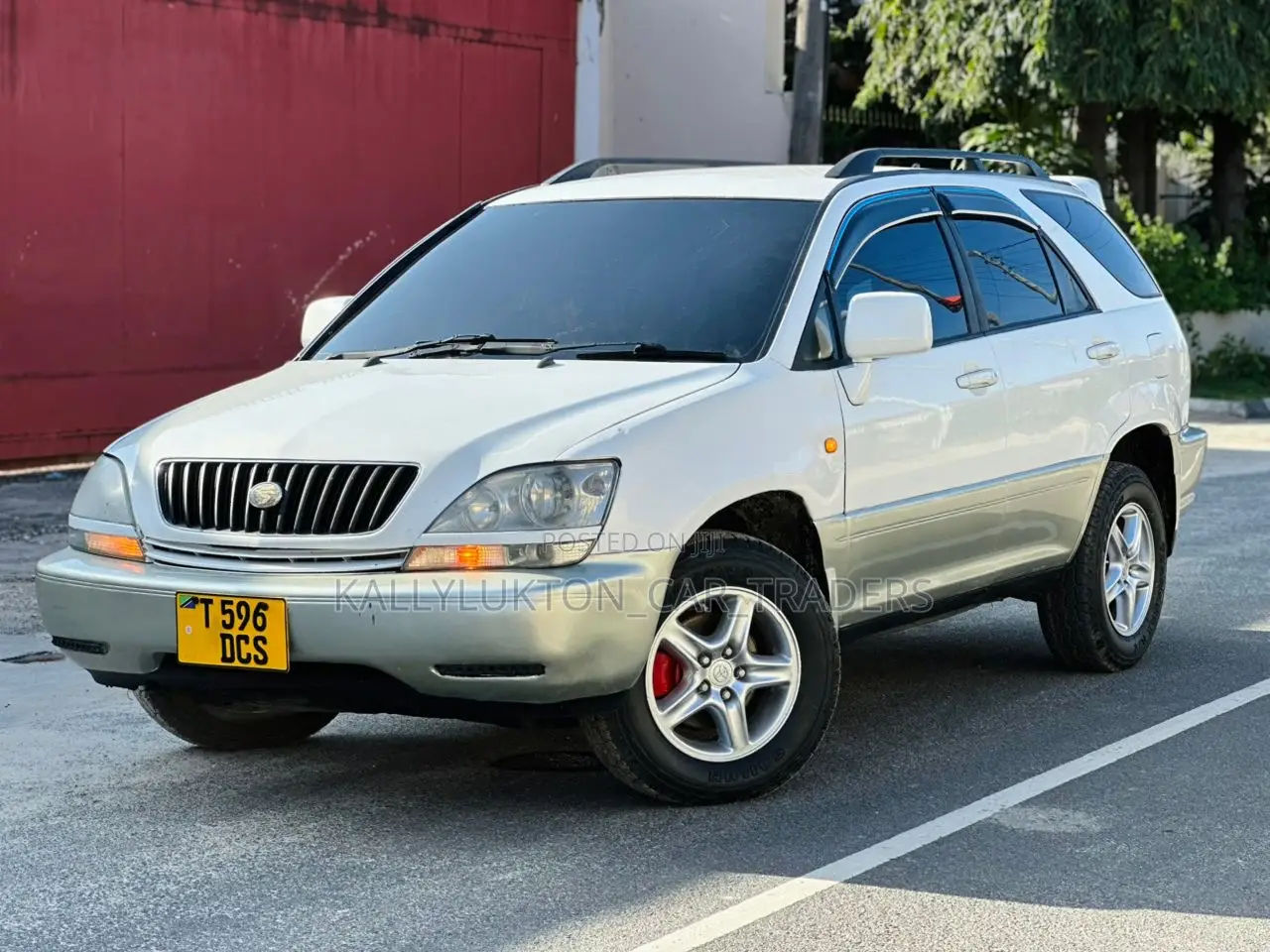 Toyota Harrier 2007 White