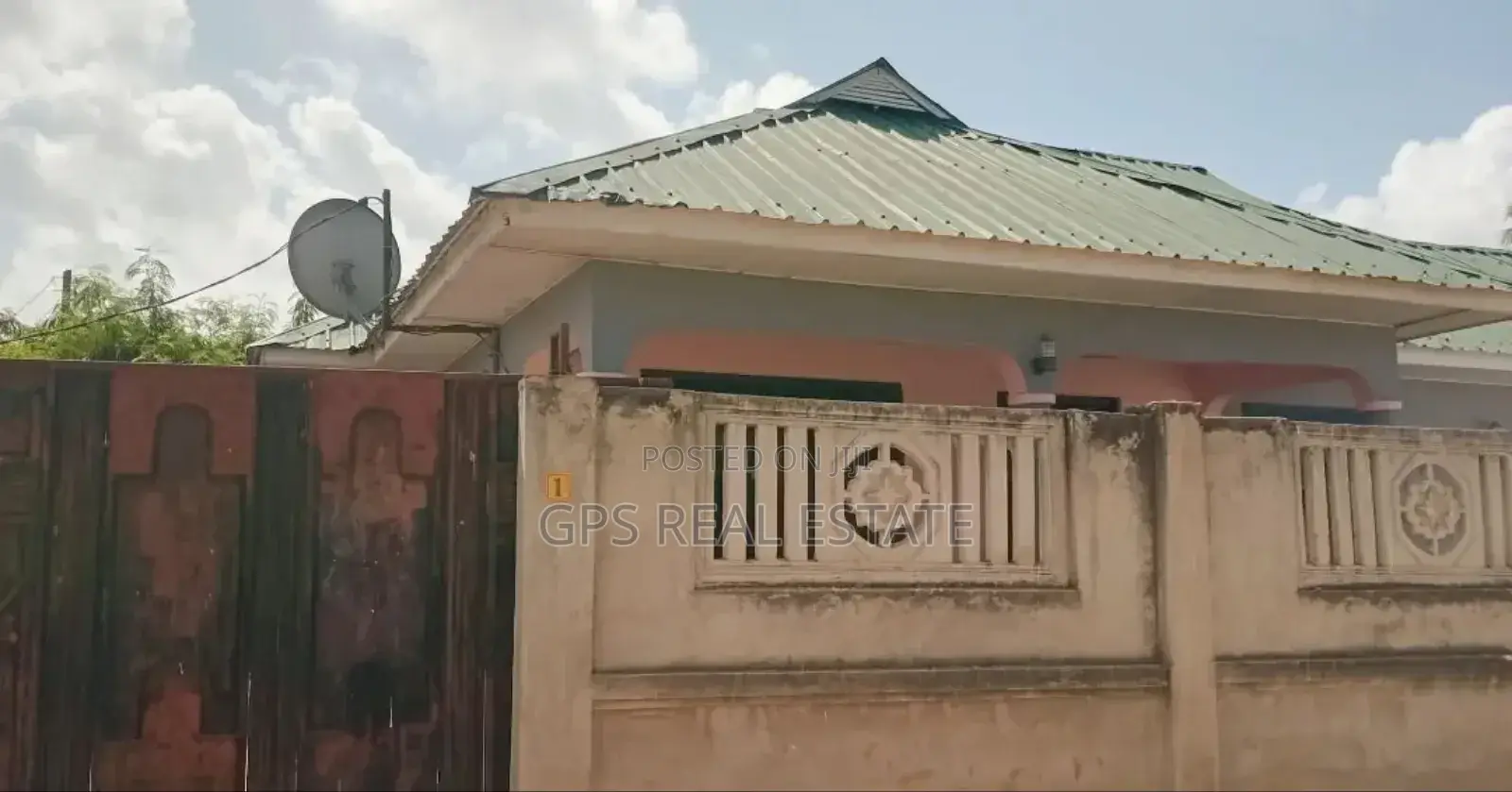 3bdrm House in Kunduchi Mtongani, Kinondoni for sale