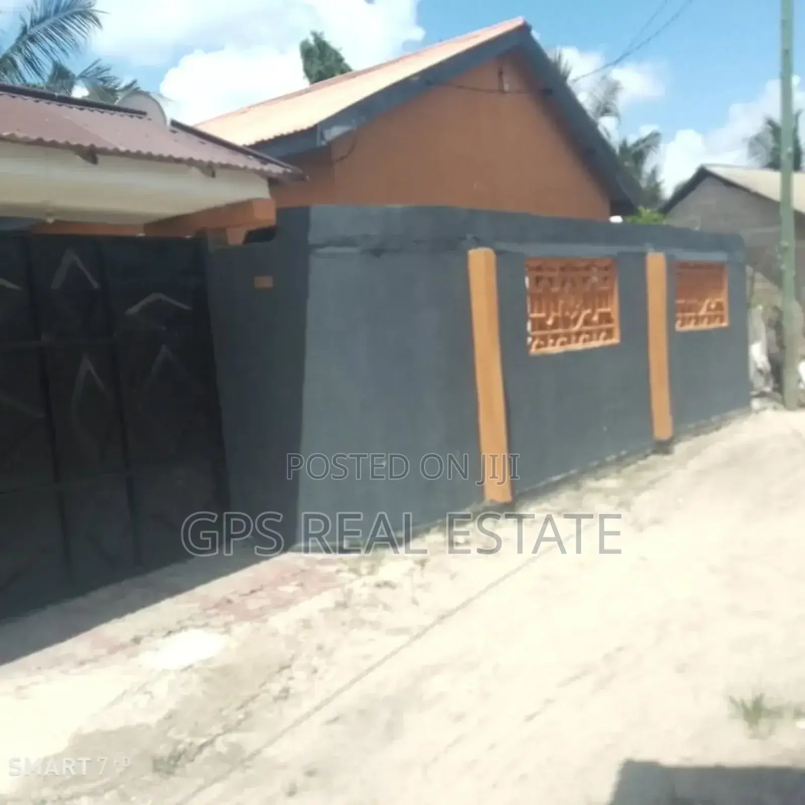 3bdrm House in Moshi Bar Kwa, Ilala for sale