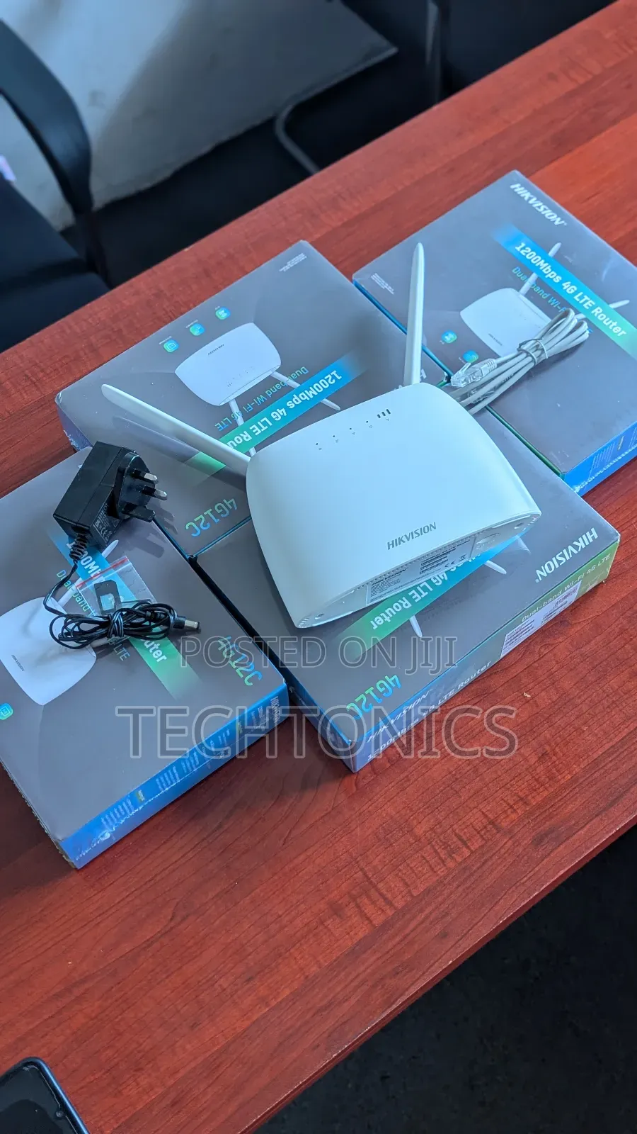 “Quality Ya Juu Kwa Bei Nafuu” Hikvision Router – Strong Performance