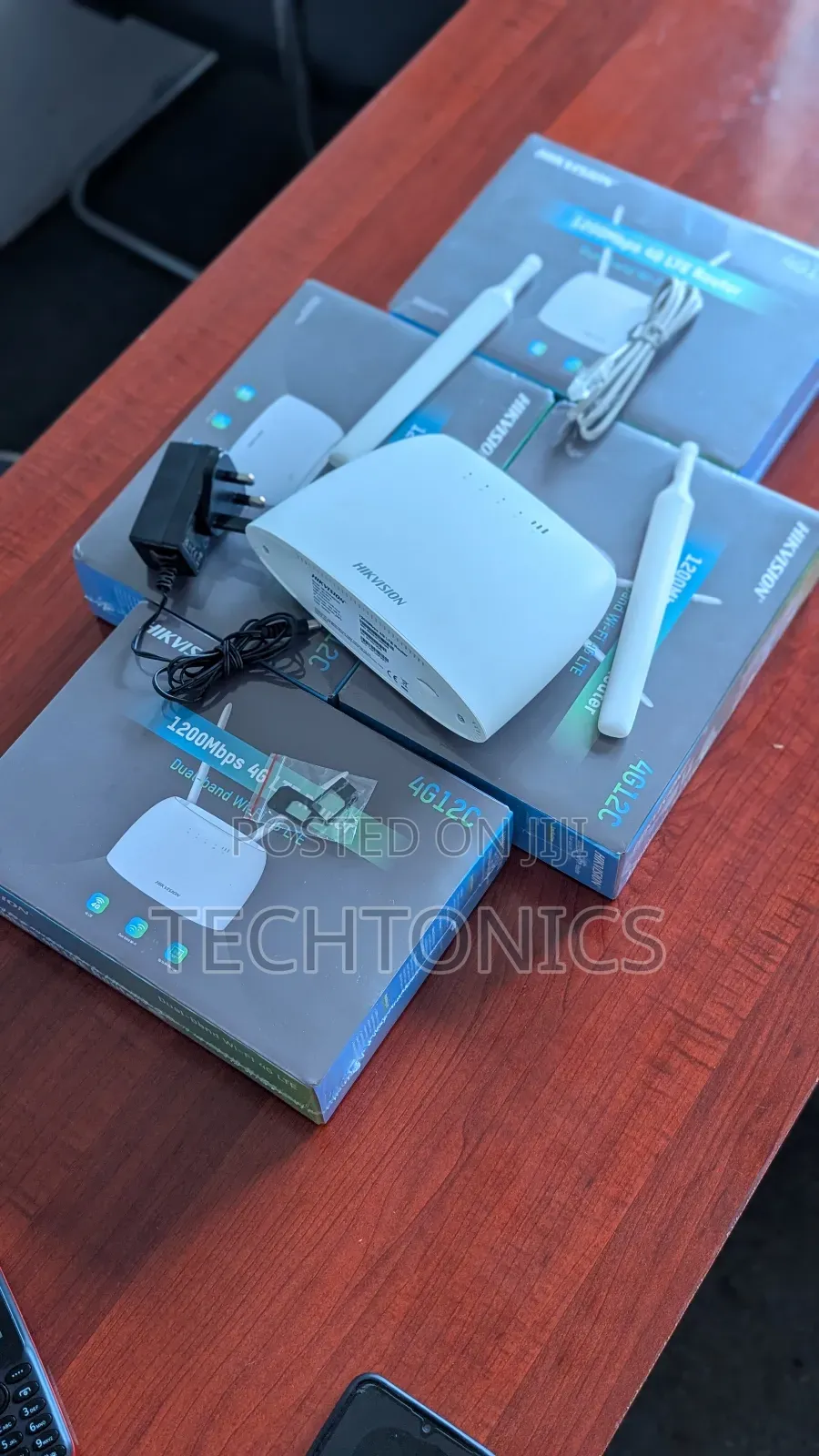 “Quality Ya Juu Kwa Bei Nafuu” Hikvision Router – Strong Performance