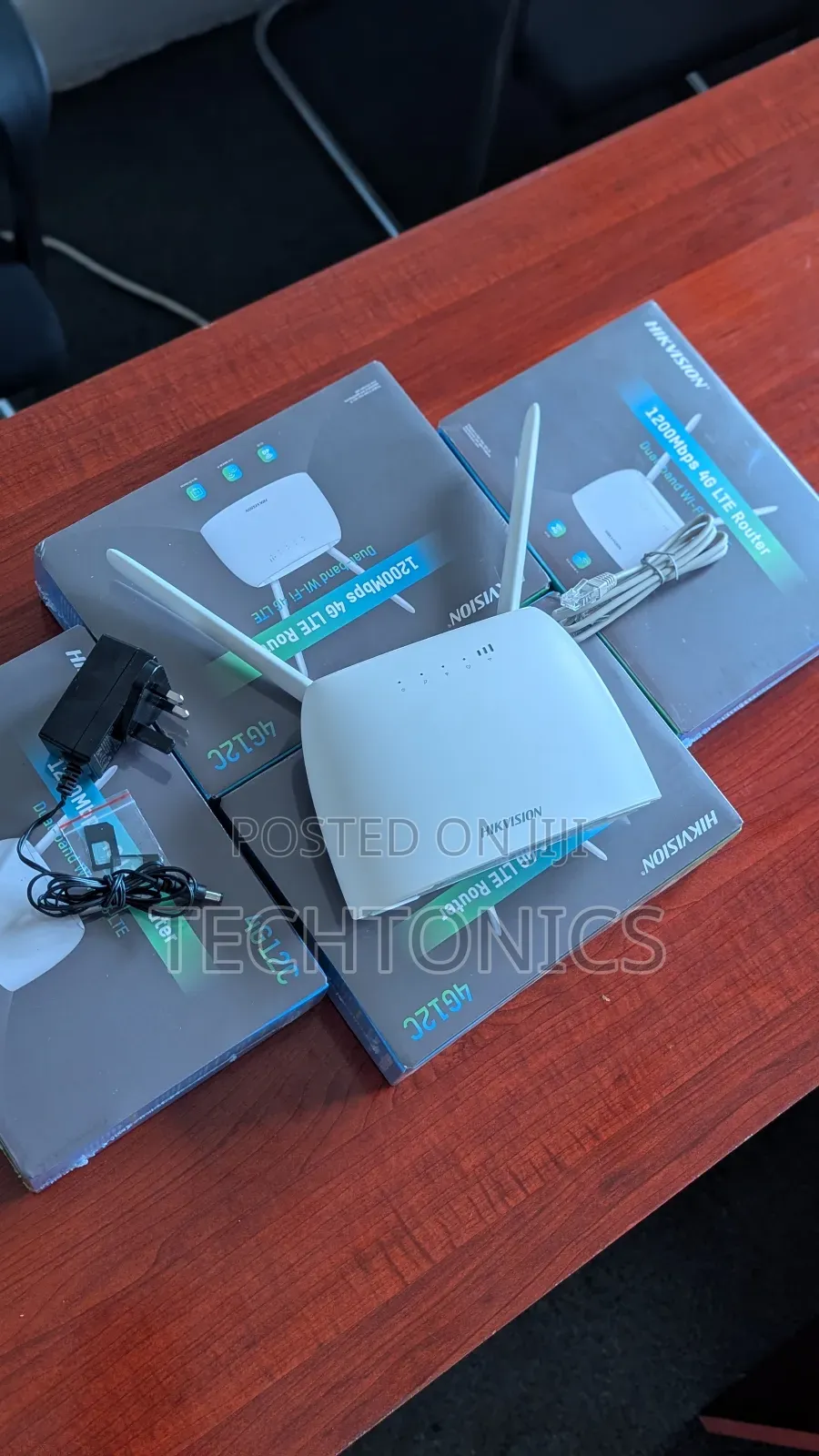 “Quality Ya Juu Kwa Bei Nafuu” Hikvision Router – Strong Performance