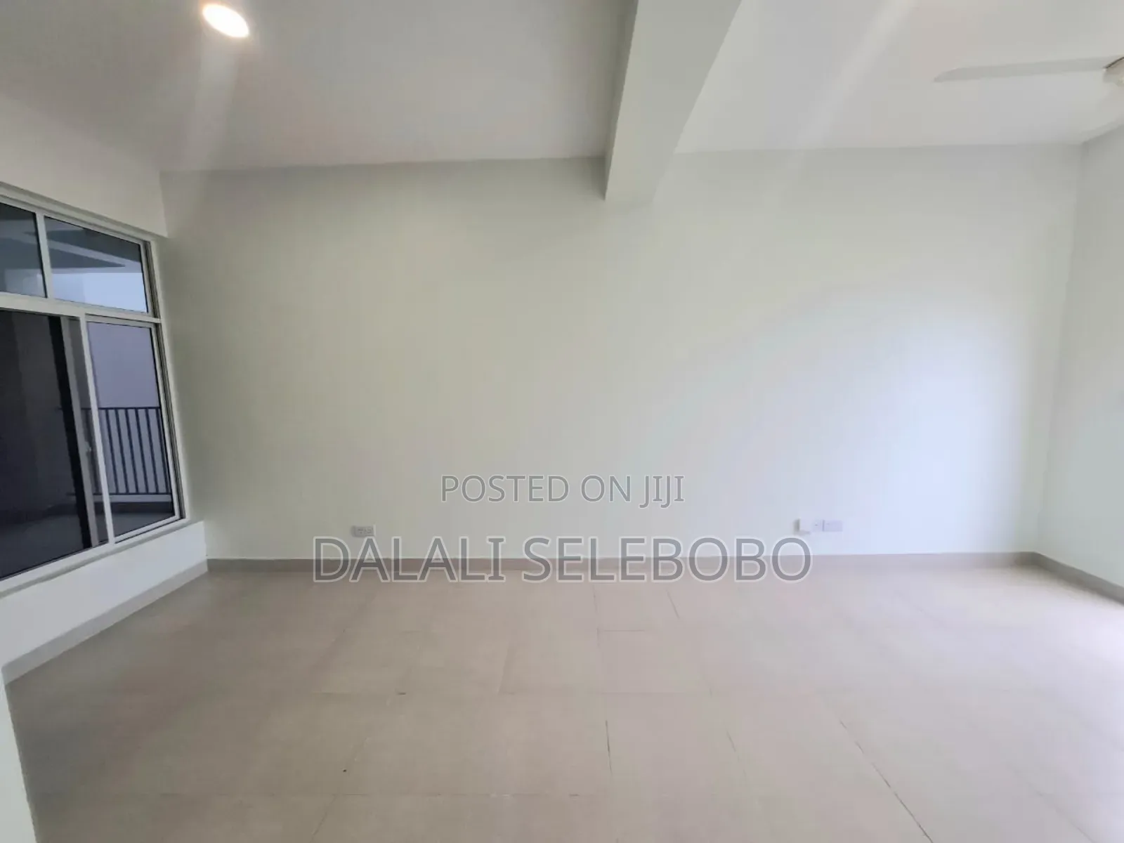 3bdrm Apartment in Kawe for sale