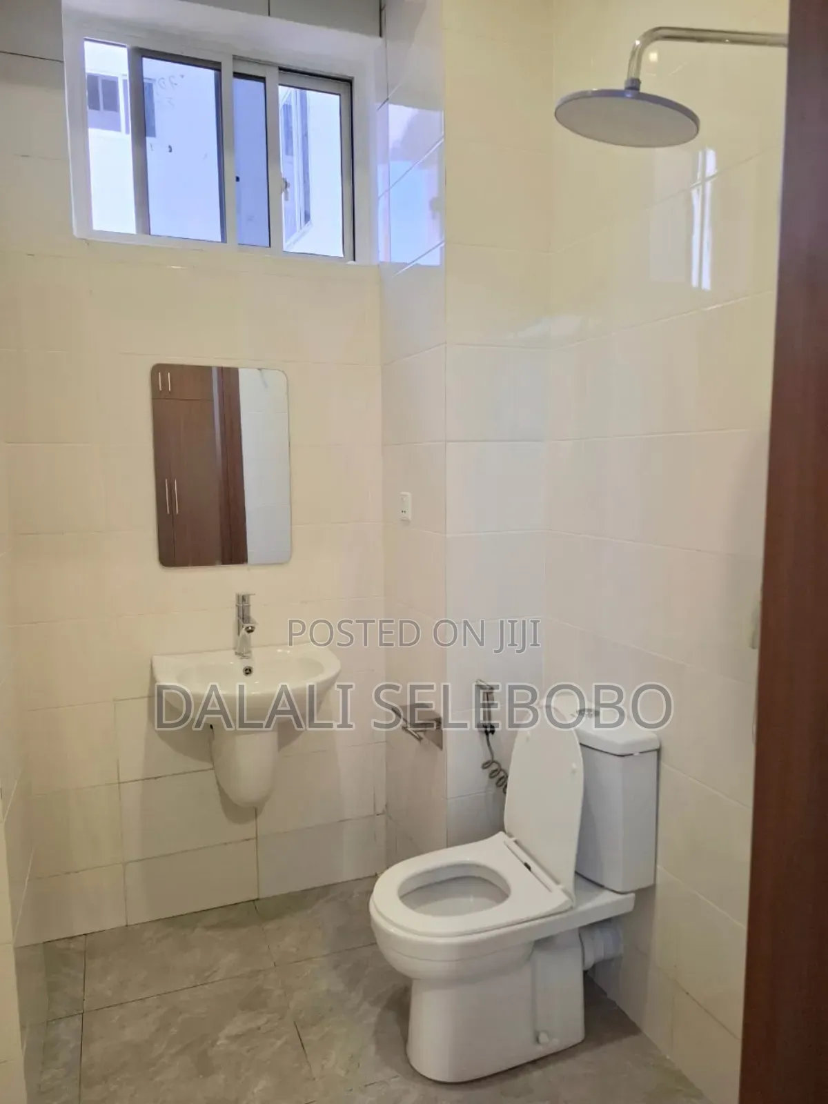 3bdrm Apartment in Kawe for sale
