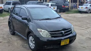Toyota IST 2004 Black