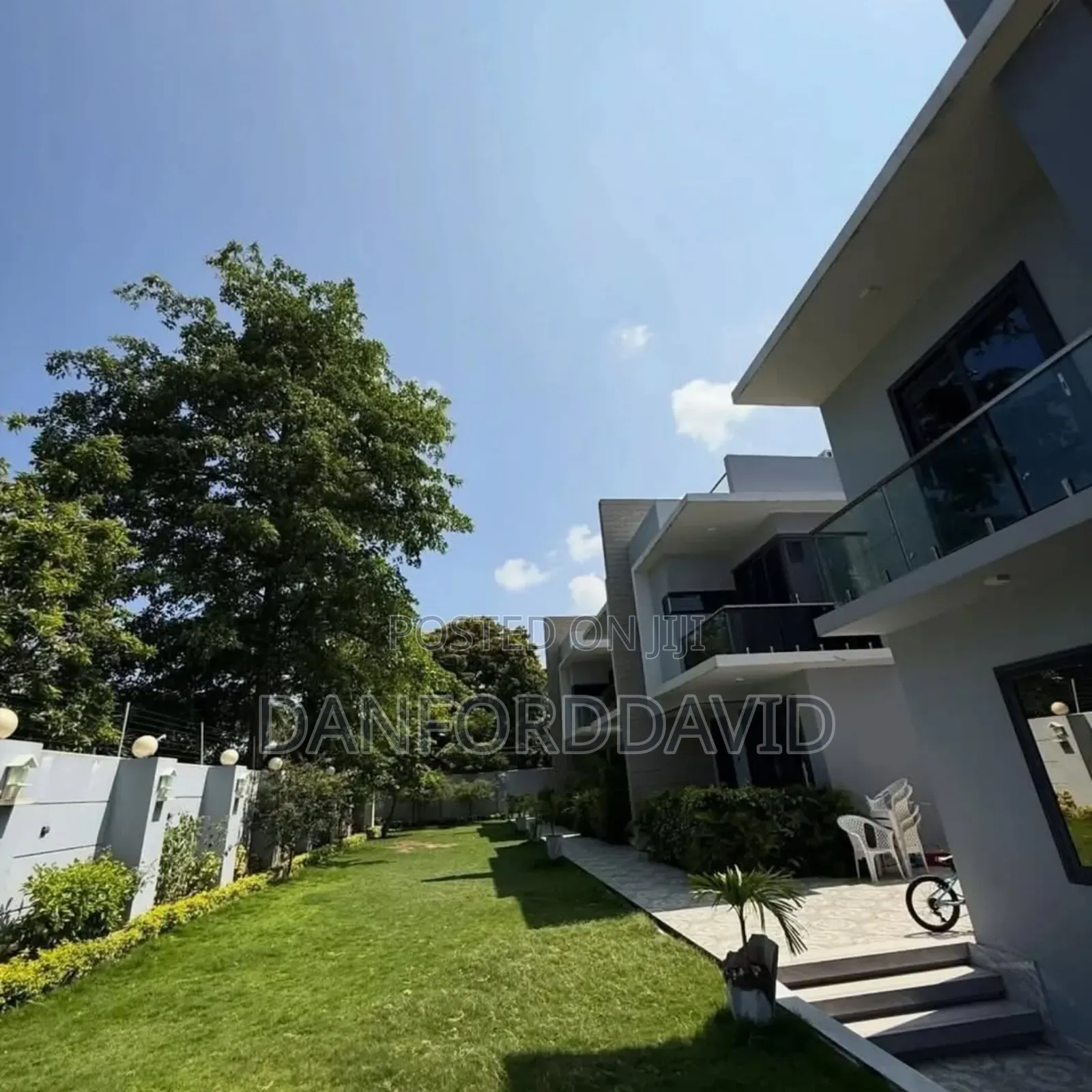 Furnished 1bdrm Apartment in Kahwa Real Estate, Oyster Bay for rent