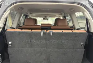 Toyota Land Cruiser Prado 2022 Black