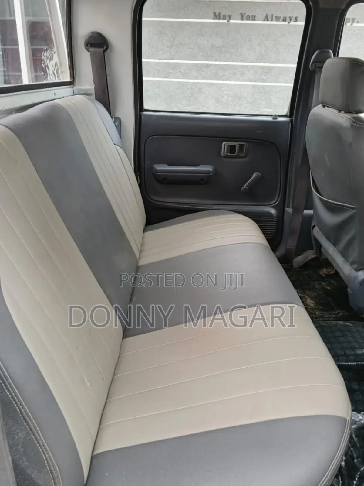Toyota Hilux 2.5 Cab 2005 White