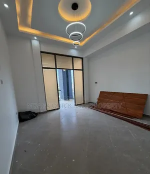 3bdrm Apartment in Kijitonyama for sale