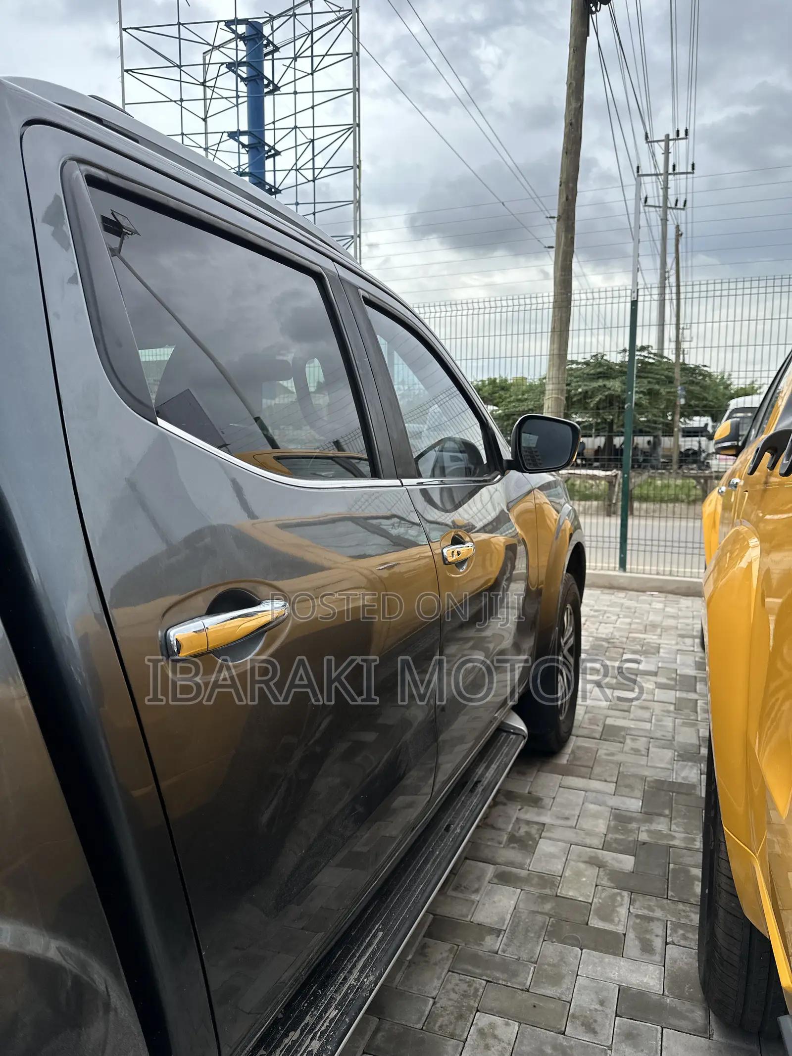 Nissan Navara 2017 Gray