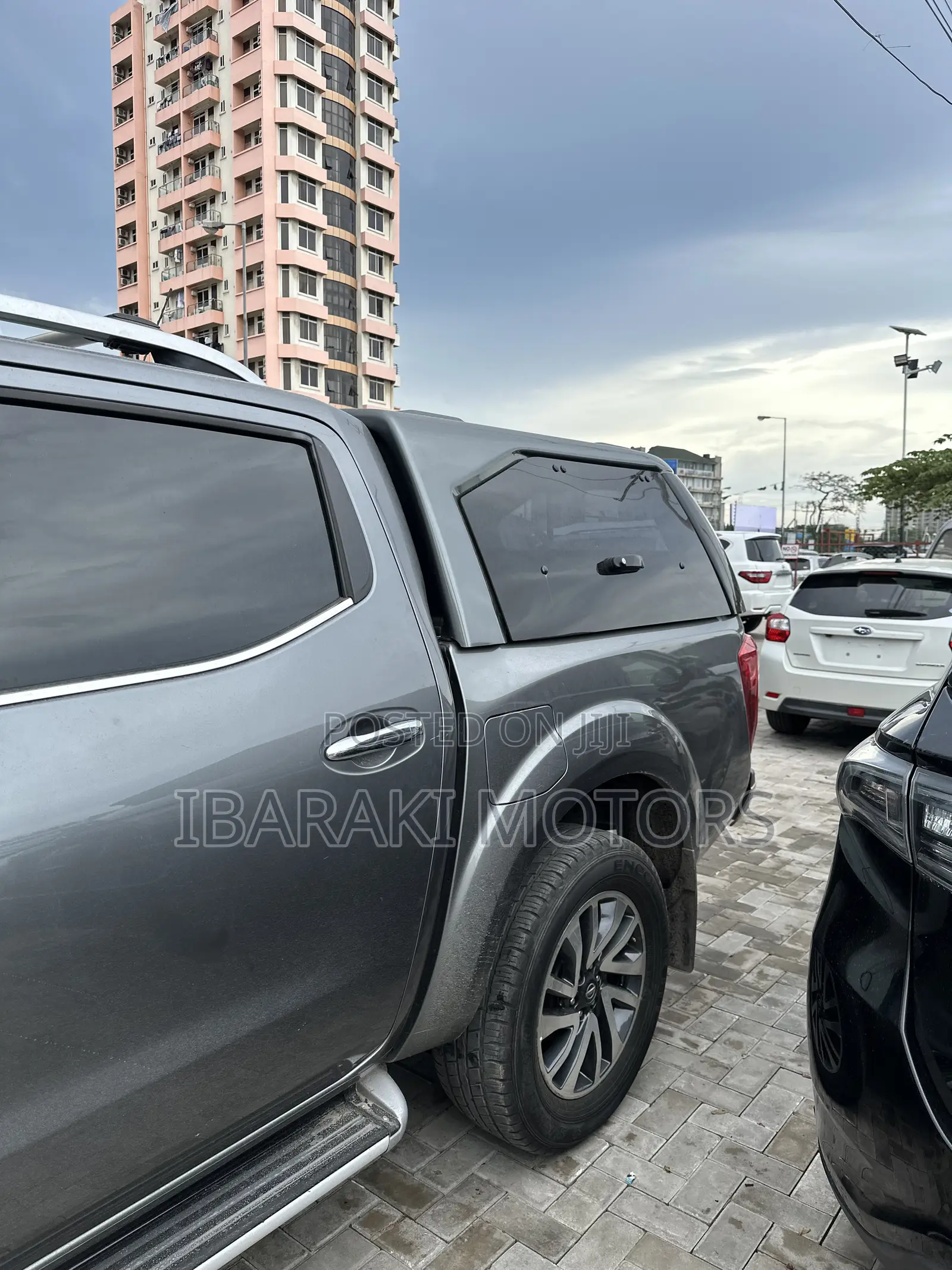 Nissan Navara 2017 Gray