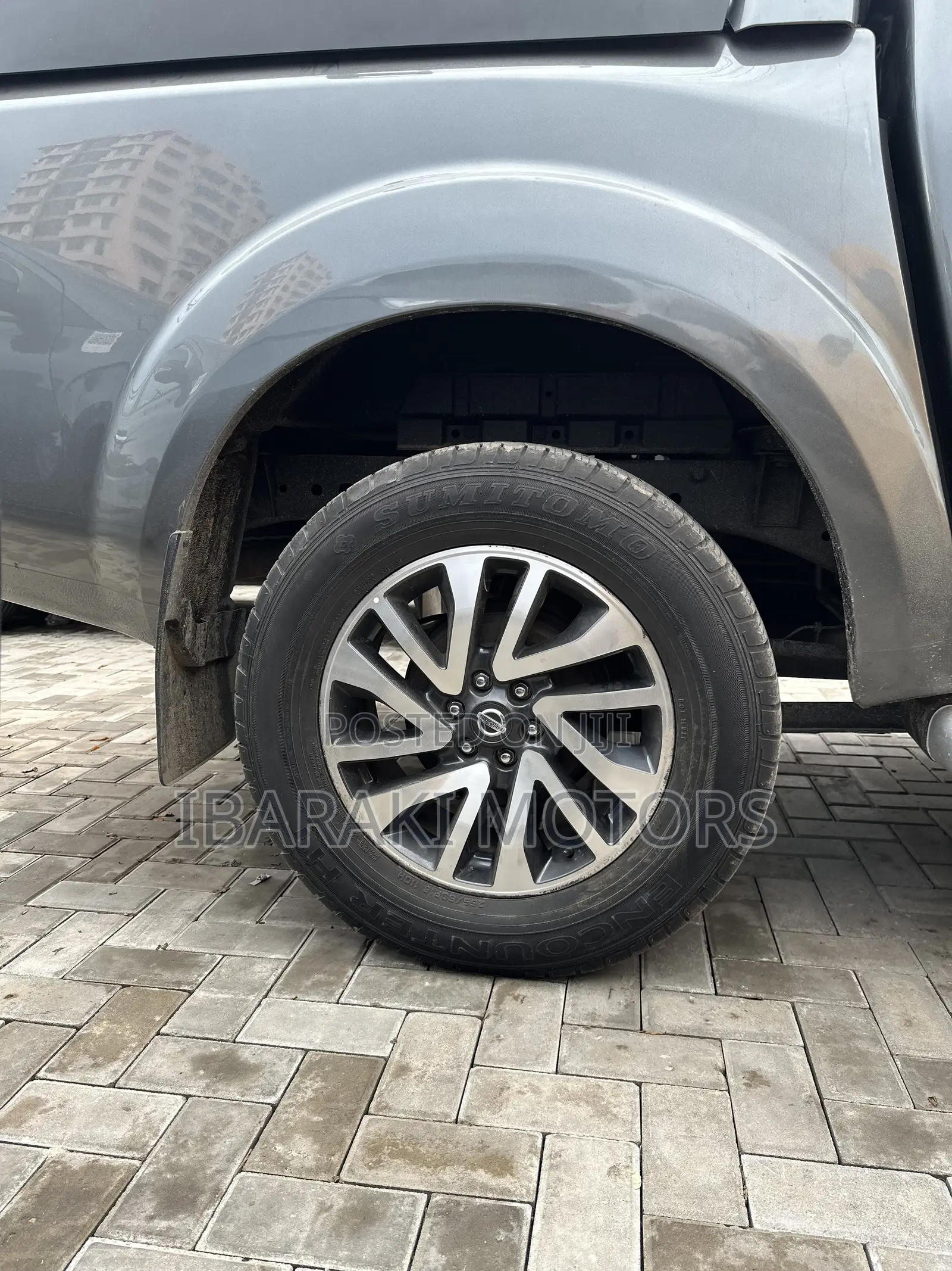 Nissan Navara 2017 Gray