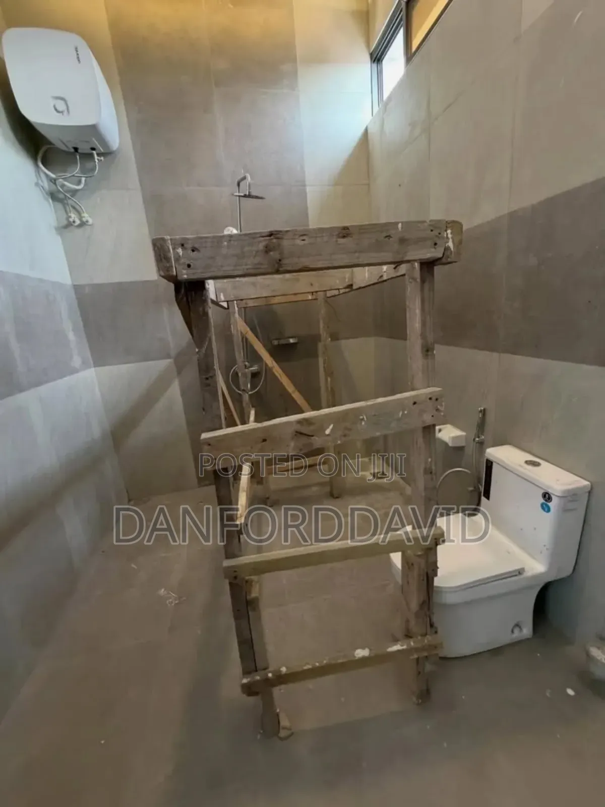 3bdrm Apartment in Kahwa Real Estate, Kijitonyama for rent