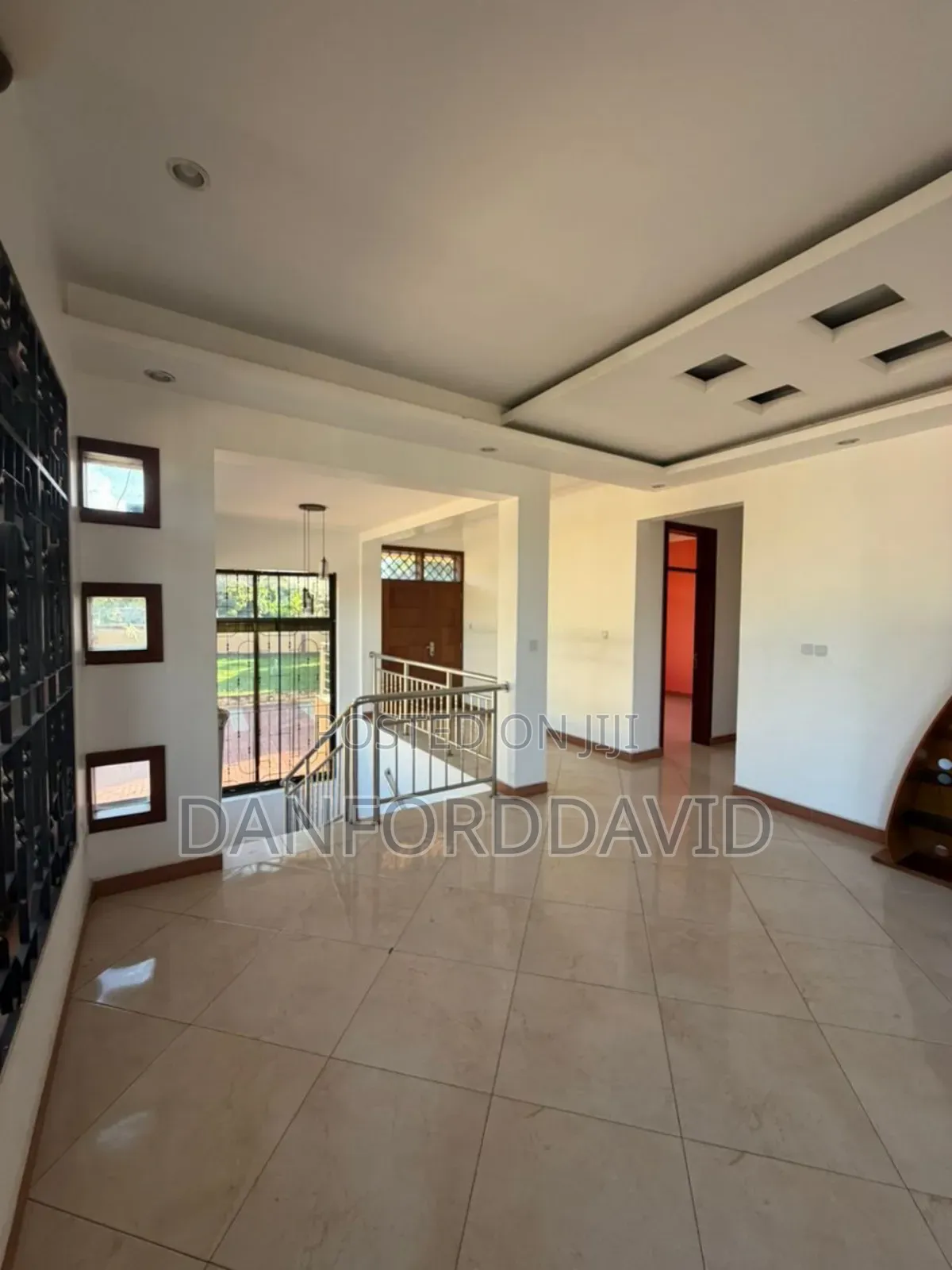 6bdrm House in Kahwa Real Estate, Bunju for rent