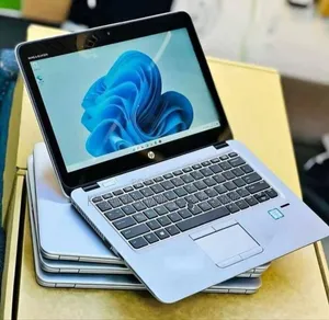 Laptop HP EliteBook 820 G3 8GB Intel Core i5 SSD 256GB