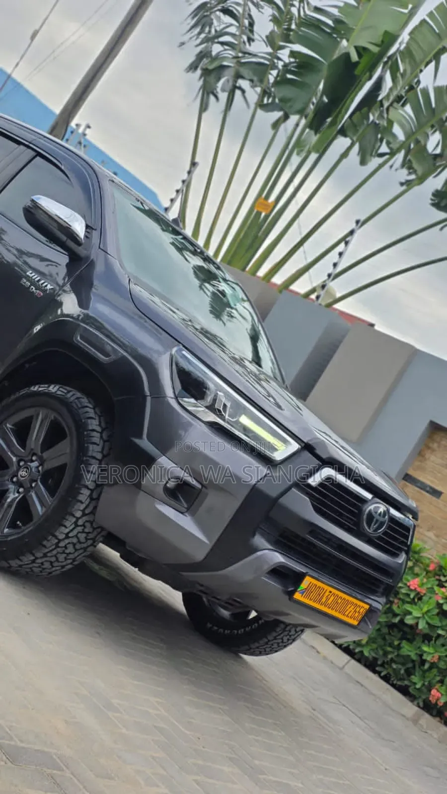 Toyota Hilux 2021 Gray