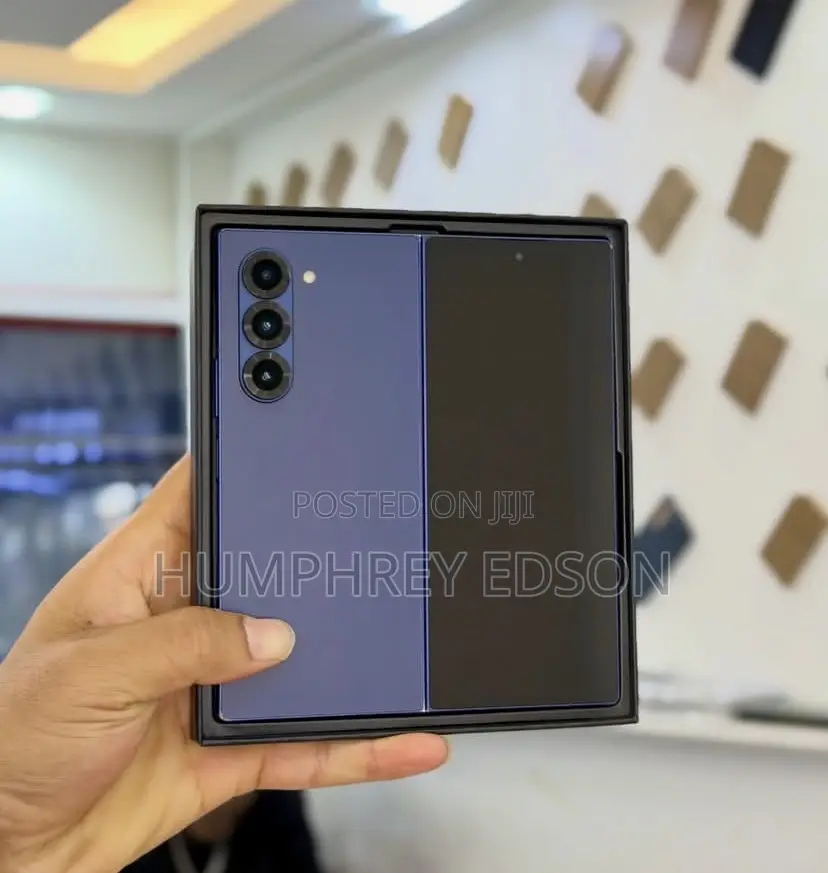 New Samsung Galaxy Z Fold6 256 GB Blue