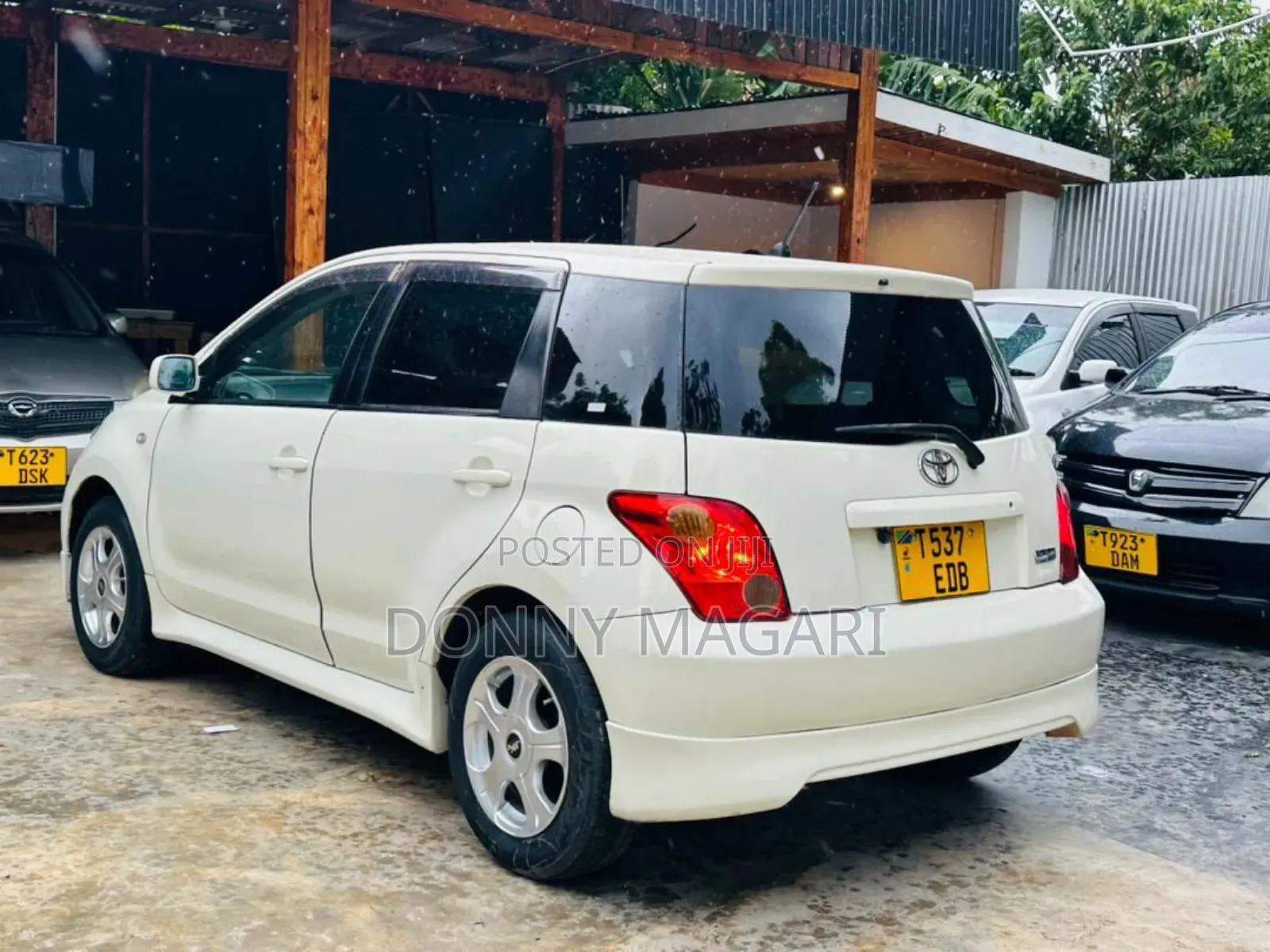 Toyota IST 2005 White