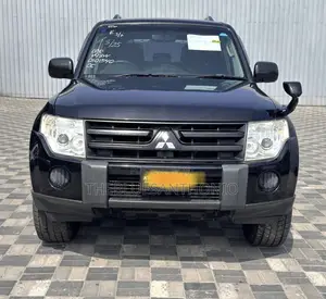 Mitsubishi Pajero 2008 Black