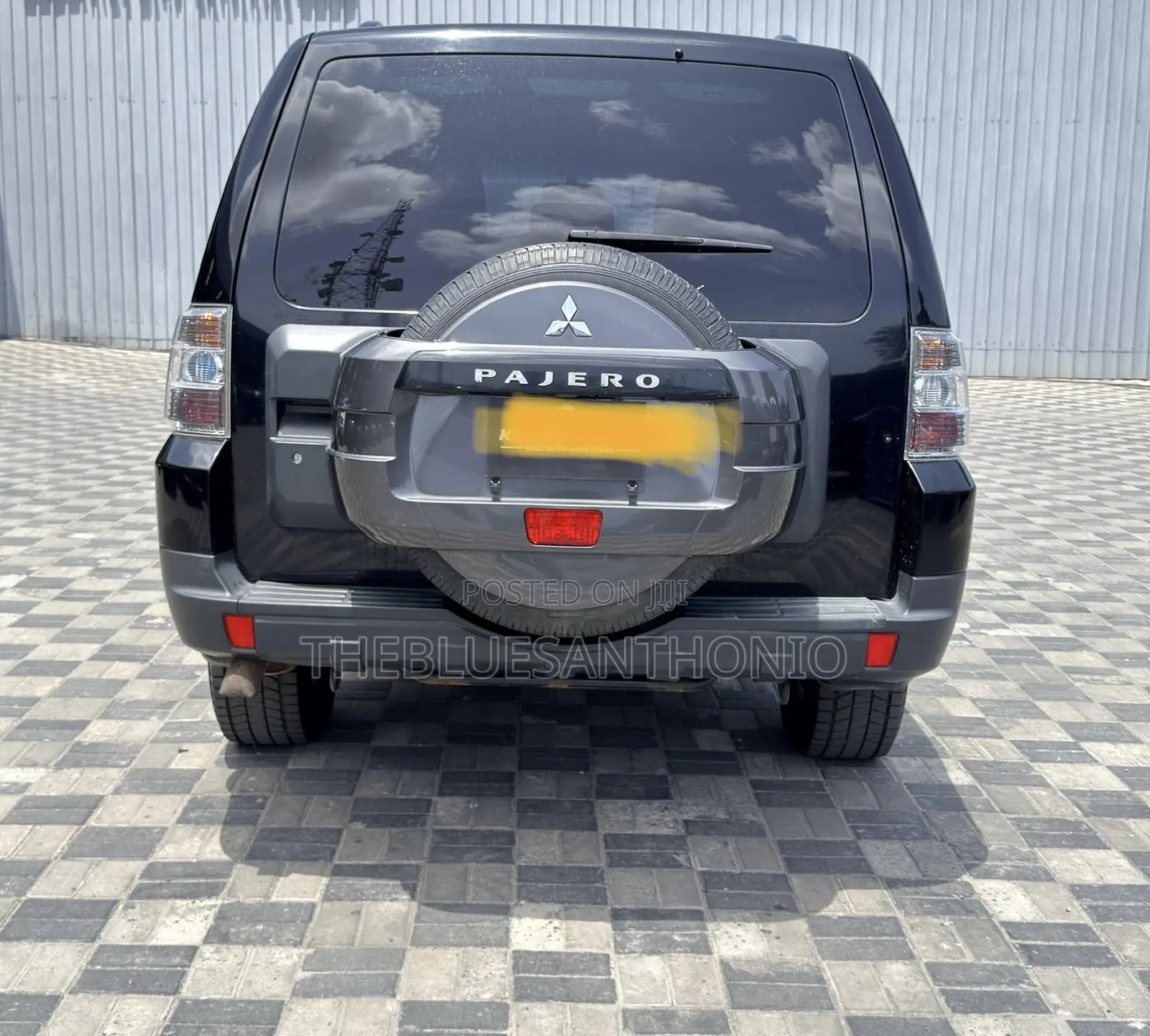 Mitsubishi Pajero 2008 Black