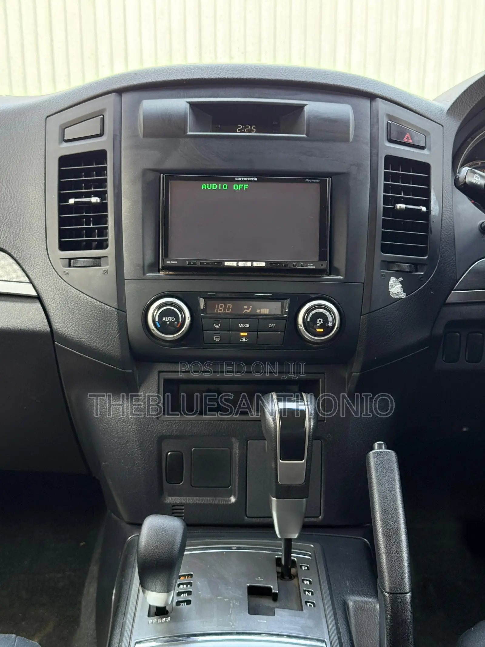 Mitsubishi Pajero 2008 Black