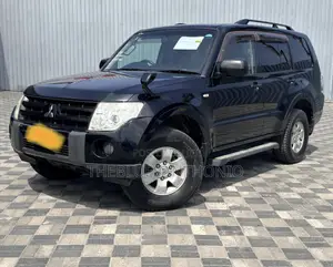 Mitsubishi Pajero 2008 Black