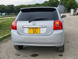Toyota Allex 2005 Silver