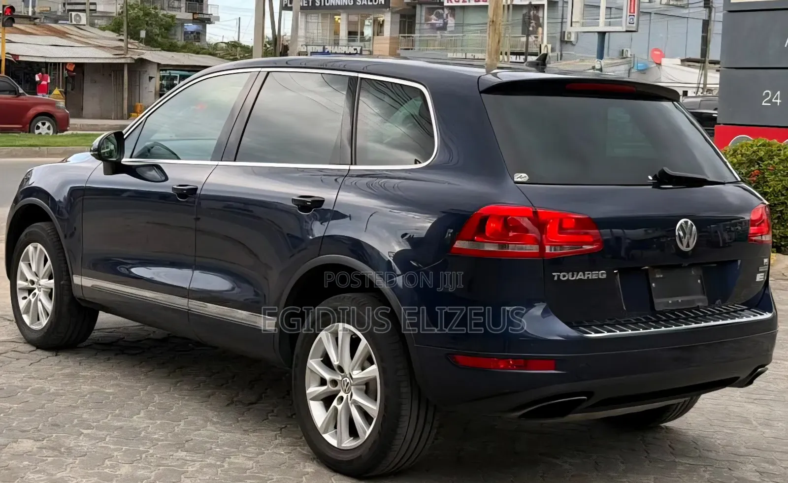 Volkswagen Touareg 2011 Blue