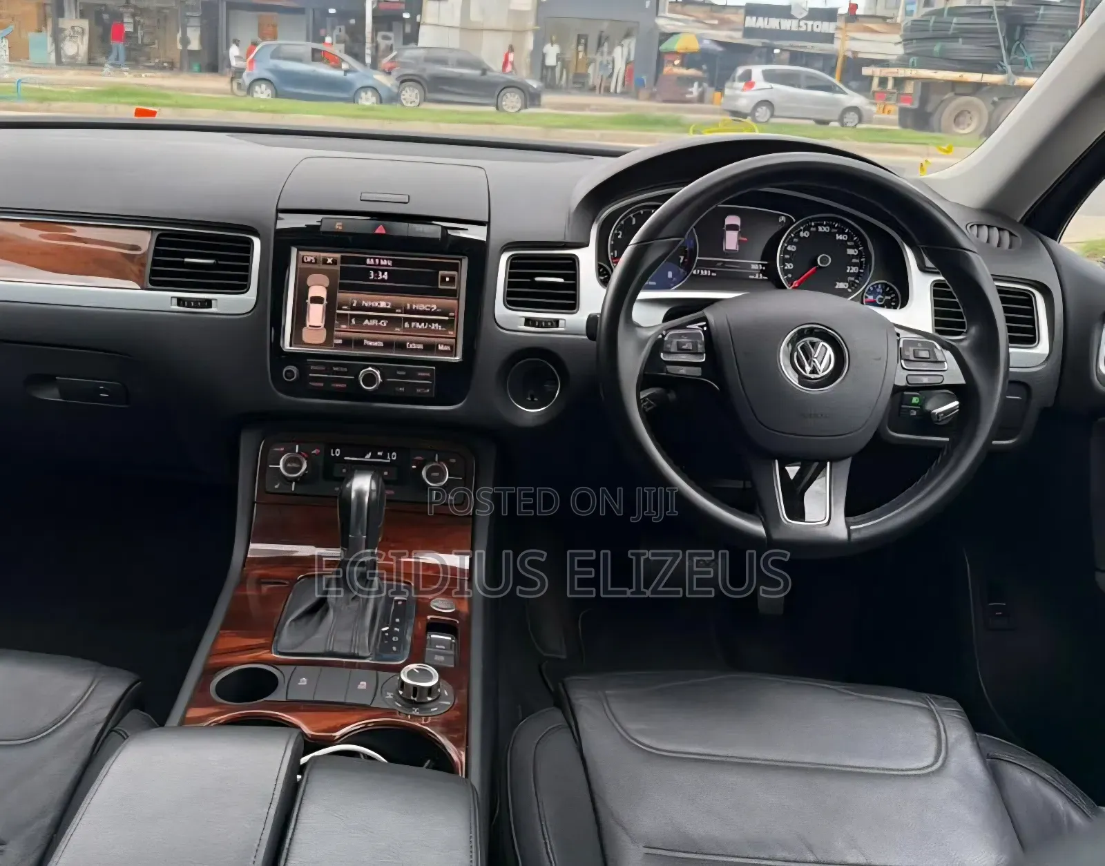 Volkswagen Touareg 2011 Blue