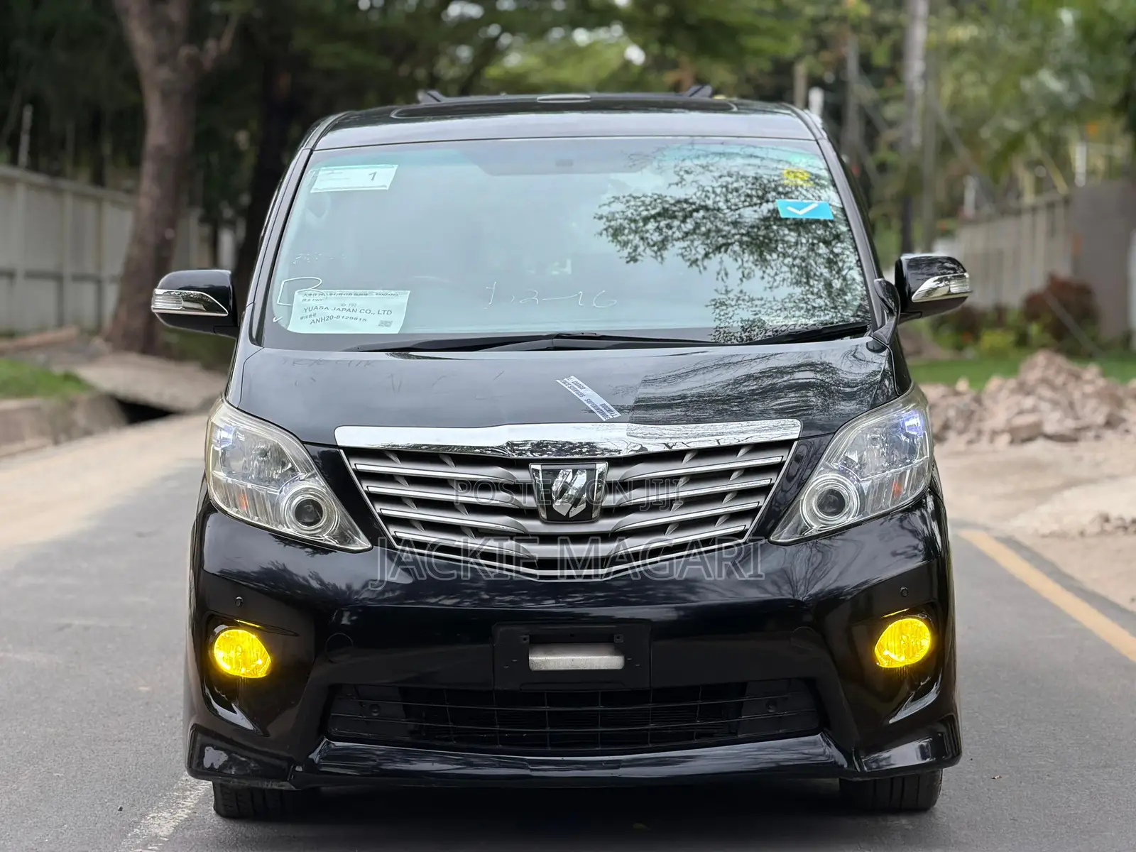 Toyota Alphard 2009 Black