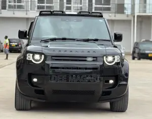 Land Rover Defender X-Dynamic SE 2023 Black