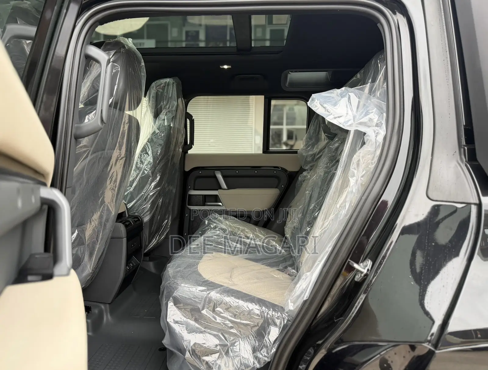Land Rover Defender X-Dynamic SE 2023 Black