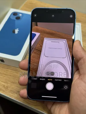 New Apple iPhone 13 128 GB Blue
