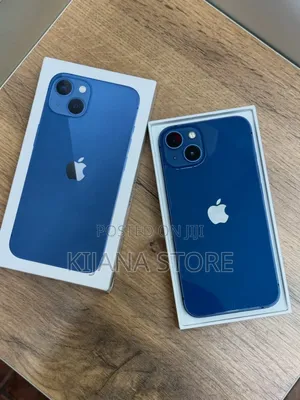 New Apple iPhone 13 128 GB Blue